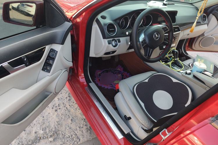 Used Mercedes-Benz C-Class 2013 C 180 Classic Grand Edition
