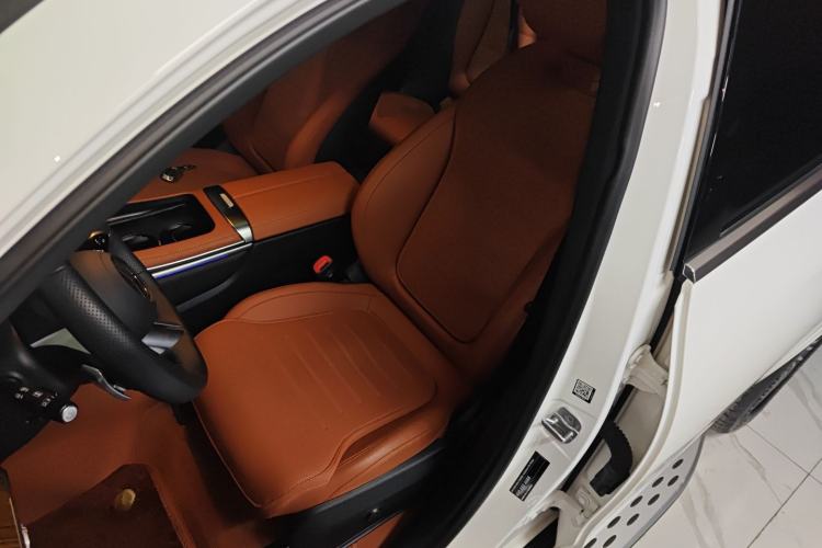 Used Mercedes-Benz GLC 2024 Refreshed GLC 300 L 4MATIC Dynamic Version 5 Seats