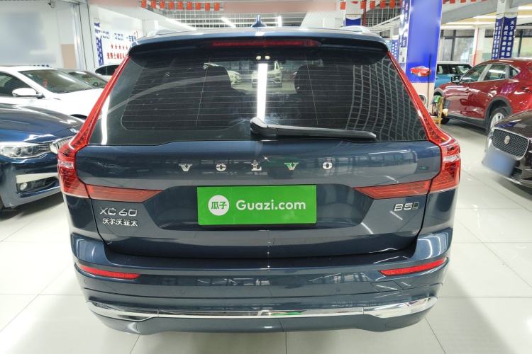 Used Volvo XC60 2022 B5 4x4 Smart Luxury Edition
