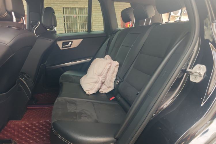 Used Mercedes-Benz GLK-Class 2015 GLK 260 4MATIC Dynamic Edition Ultimate Version Interior 4