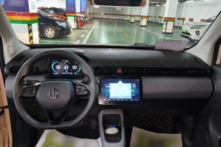 Used Leapmotor T03 2022 Special Edition Center Console