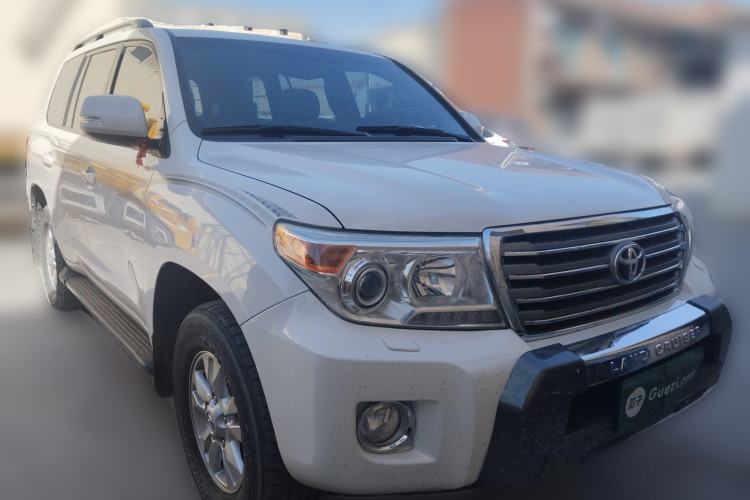 Used Toyota Land Cruiser 2012 4.0L Automatic VX Front Right 45 Deg