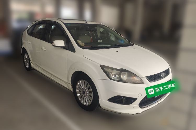 Used Ford Focus 2013 Hatchback Classic 1.8L Manual Fashion Edition
