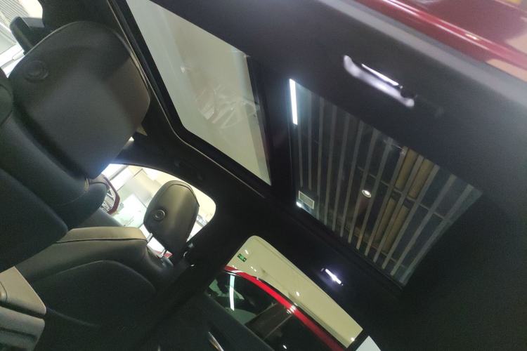 Used Cadillac XT4 2022 28T Four-Wheel Drive Platinum Edition