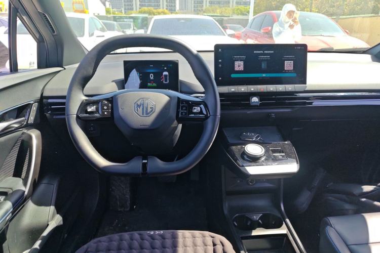 Used MG 4 EV 2023 415 km Range Sea-Faring Champion Edition
