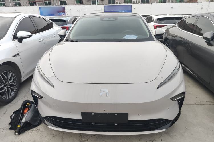 Used Rising R7 2023 Performance Screen Pro Edition