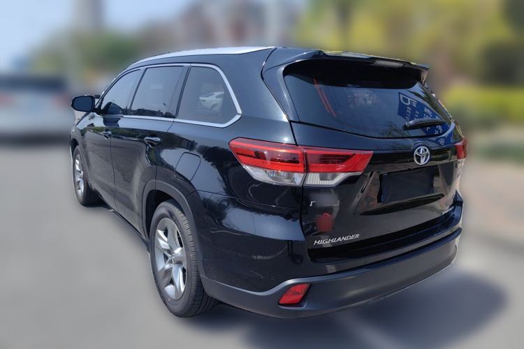 Used Toyota Highlander 2018 2.0T Four-Wheel Drive Luxury Edition 7 Seats China V Emission Standard
