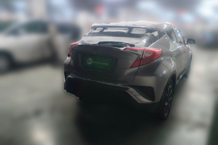 Used Toyota IZOA 2018 2.0L Yichi Version China VI Standard
