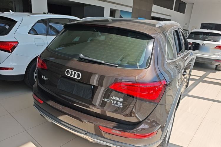 Used Audi Q5 2017 Plus 40 TFSI Technology Model