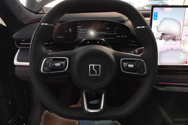 Used Zeekr 001 2026 Model 103° Rear-Drive Max Version Steering Wheel