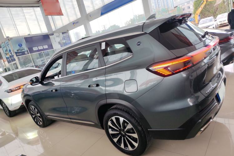 Used Chery Tiggo 8 PLUS 2025 290TGDI DCT Prestige 5-Seater