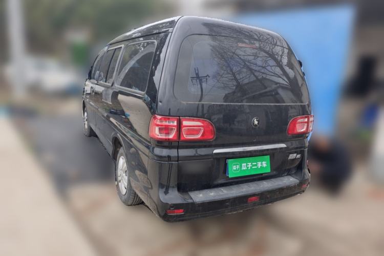 Used FORTHING Lingzhi 2024 M5L 1.5T Manual Base Model 7 Seats