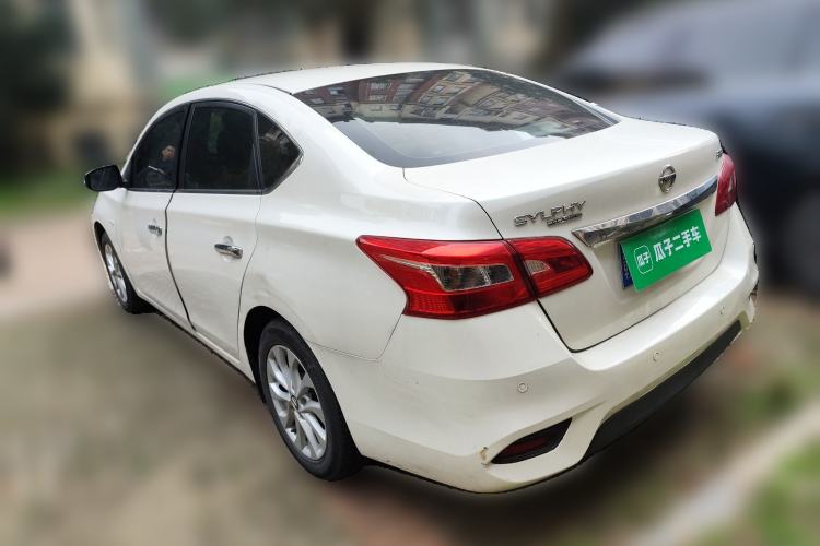 Used Nissan Sylphy 2021 Classic 1.6XL CVT Luxury Edition Rear Left 45 Deg
