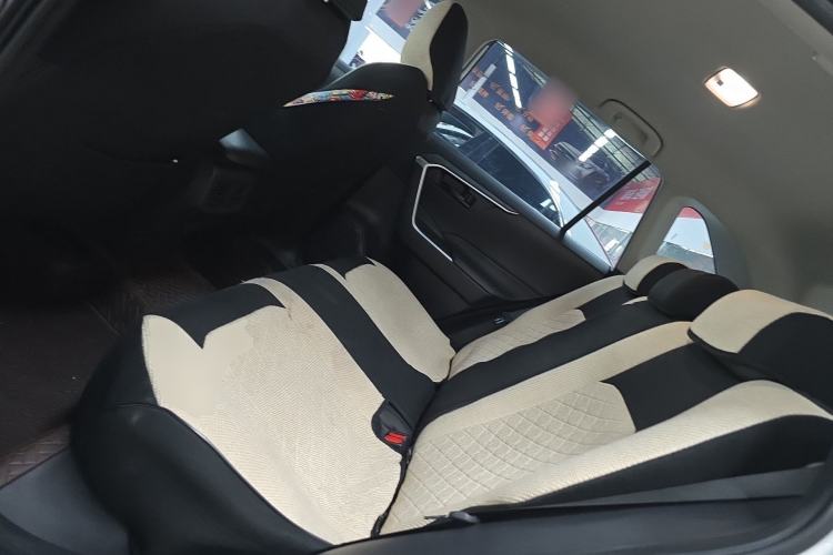 Used Toyota Wildlander 2023 2.0L CVT Two-Wheel Drive Leading Edition Left Rear Seat