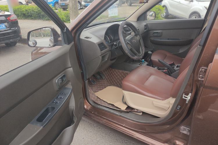 Used Wuling Hongguang 2014 1.5L S Standard Version
