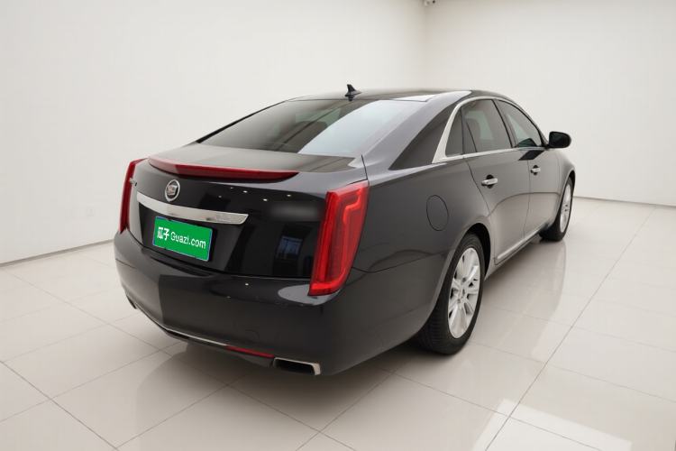 Used Cadillac XTS 2015 28T Comfort Model Exterior 5