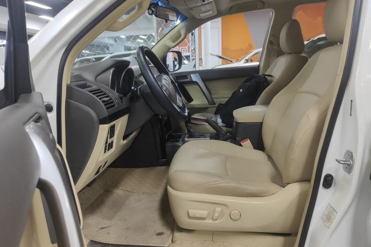 Used Toyota Prado 2014 4.0L Low-Power Version Middle East Edition Left Front Seat