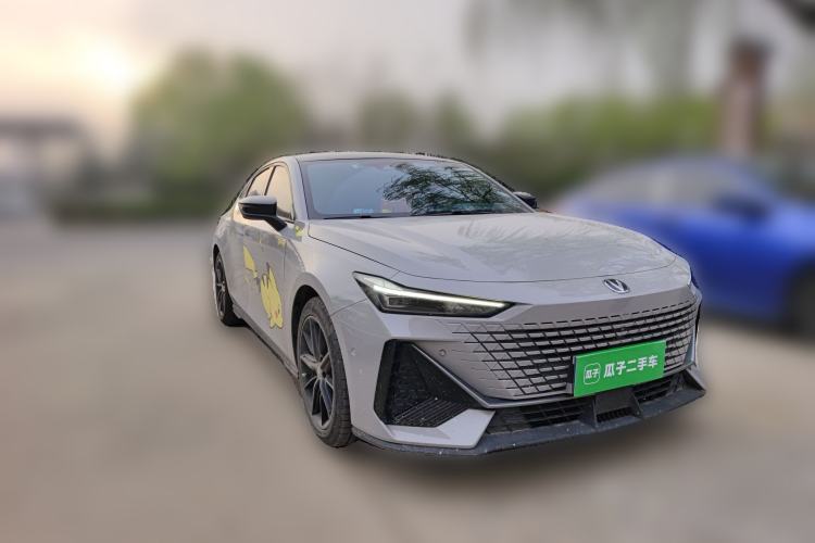 Used CHANGAN UNI-V 2022 1.5T Smart Navigation Version