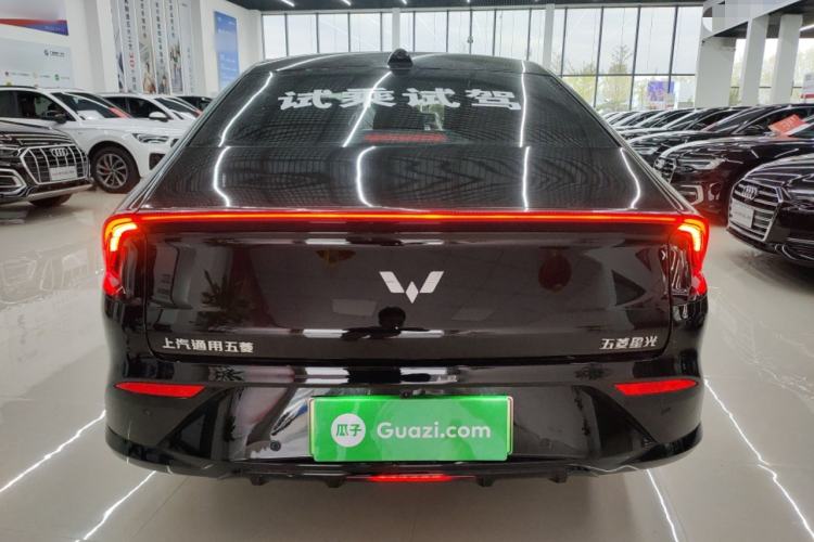 Used Wuling Xingguang 2025 610 km Smart Flagship Version Rear