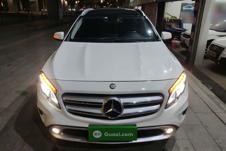 Used Mercedes-Benz GLA 2015 GLA 220 4MATIC Fashion Model
