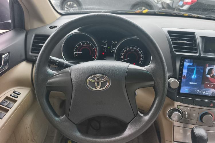 Used Toyota Highlander 2012 2.7L 2WD 5-Seater Elite Edition
