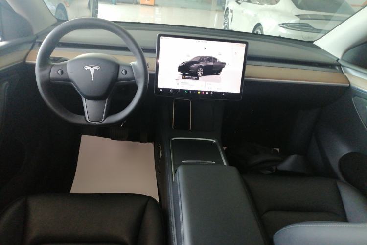 Used Tesla Model Y 2022 Rear-Wheel-Drive Version