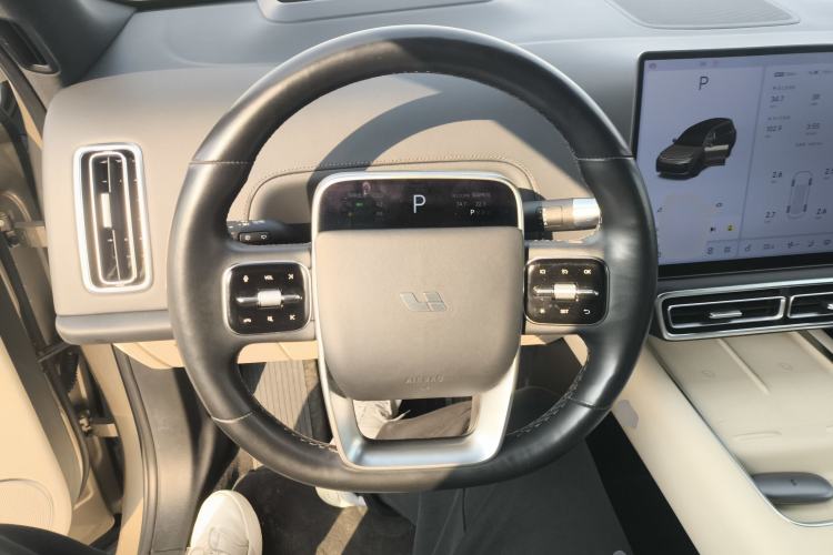 Used Li Auto L9 2022 Max model