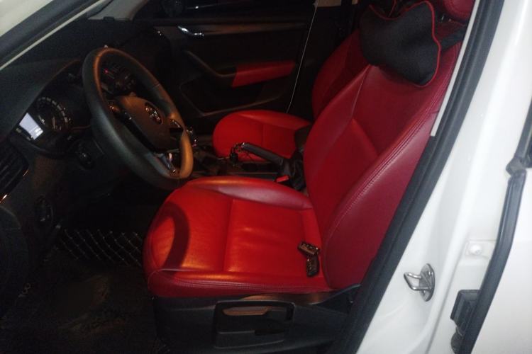 Used Skoda Octavia 2020 1.5L Manual Standard Edition Left Front Seat