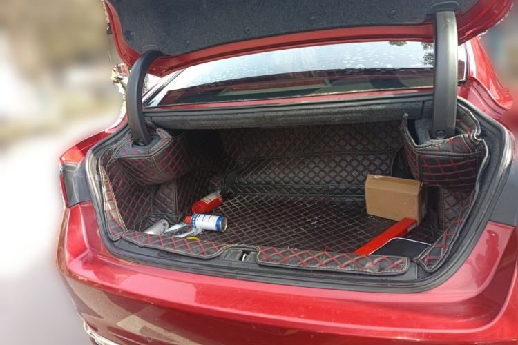 Used Geely Auto Emgrand GT 2018 1.5T MHEV YAOCHI Edition
