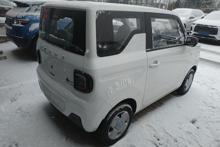 Used Geely Galaxy Panda 2024 Panda Mini 200km Endurance Bear

