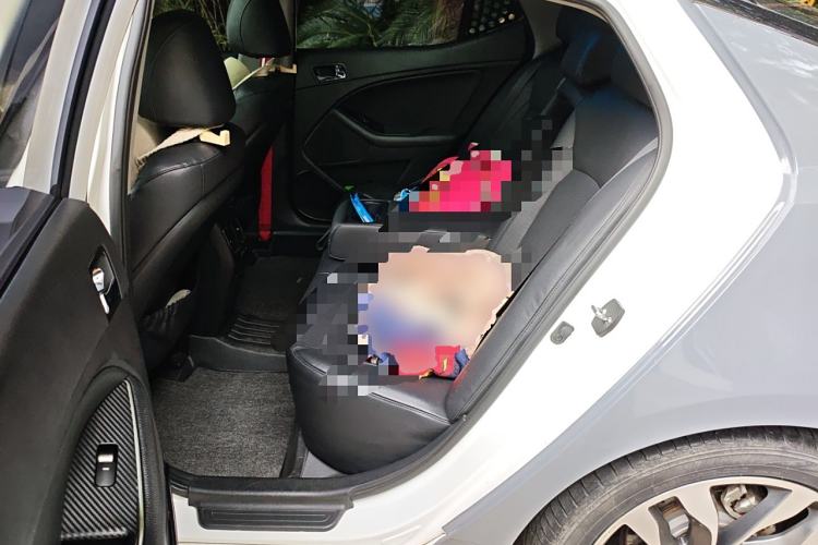 Used Kia K5 2015 2.0L Automatic LUX Left Rear Seat