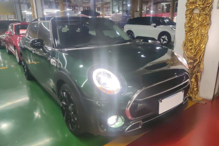 Used MINI Clubman 2016 Revised 2.0T COOPER S