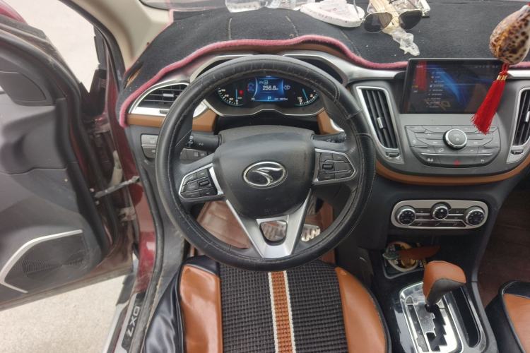 Used Soueast DX7 2016 1.5T Automatic Glory Edition
