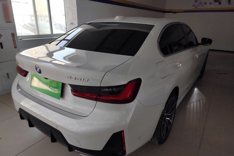 Used BMW 3 Series 2025 325Li M Sport Package Rear Right 45 Deg