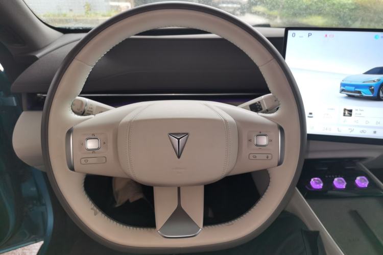 Used Deepal L07 2024 230Max Qiankun Intelligent Driving ADS SE Range-Extended Version
