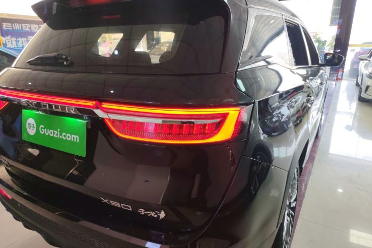 Used JETOUR X90 2023 Zilong 2.0T DCT Changsheng Edition 5-seater