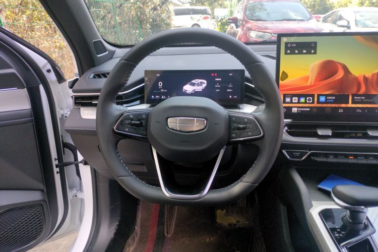 Used Geely Auto Preface 2025 Dongfang Yao 1.5TD Kunlun Edition
