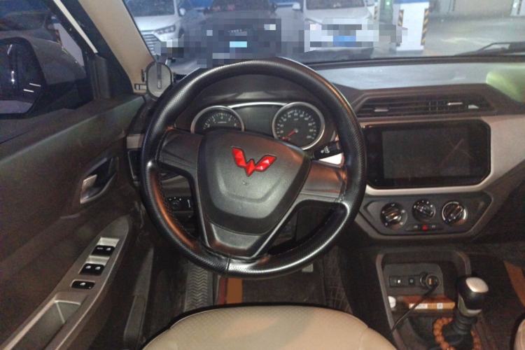 Used Wuling Hongguang 2021 1.5L S Comfort Edition LAR