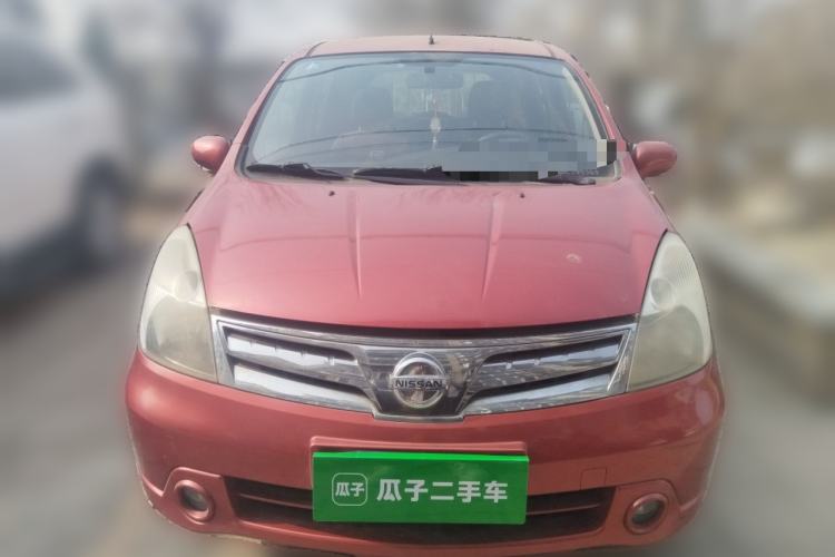 Used Nissan Livina 2010 Jingyue Edition 1.6L Automatic All-in-One Model Front