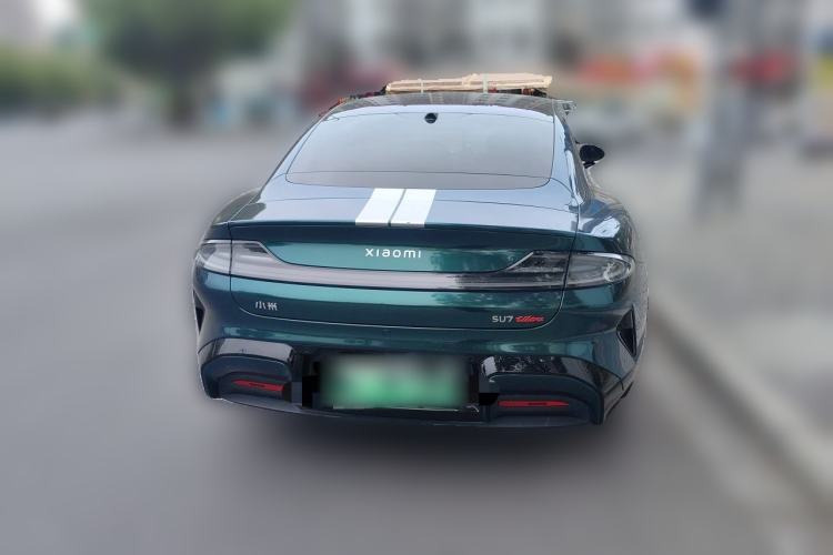 Used Xiaomi Auto SU7 2024 Four-Wheel Drive Ultra-Long Range Advanced Intelligent Driving Max Edition