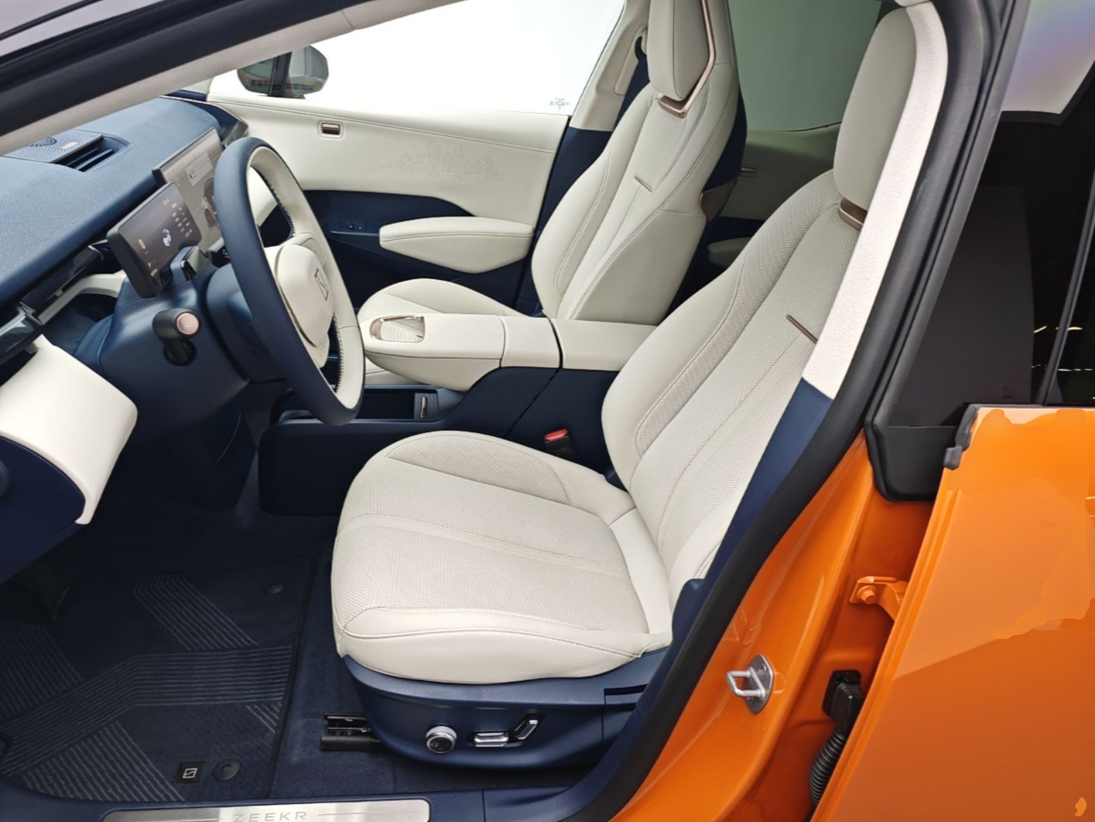 Interior delantero