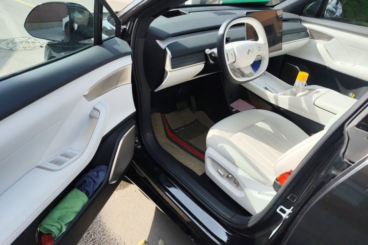 Used ONVO L60 2024 60 kWh Rear-Drive Version