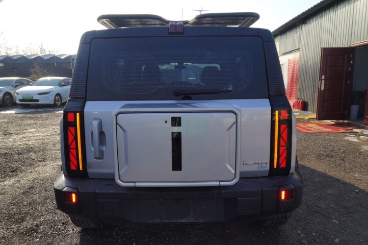 Used iCAR 03 2024 401km Two-Wheel Drive Standard Advanced Version Exterior 4