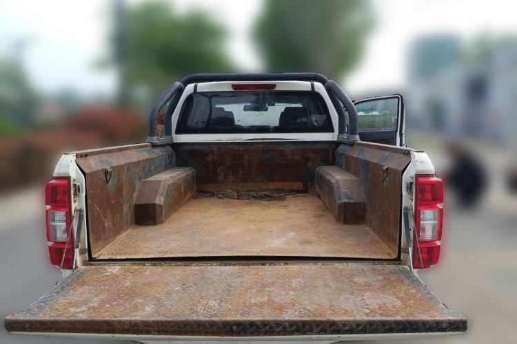 Used Great Wall Wingle 7 2019 2.0T Diesel 4x4 Elite Version China VI Standard Big Double Cab – GW4D20M Trunk