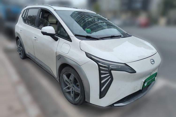 Used AION Y 2022 Plus 70 Tech Edition