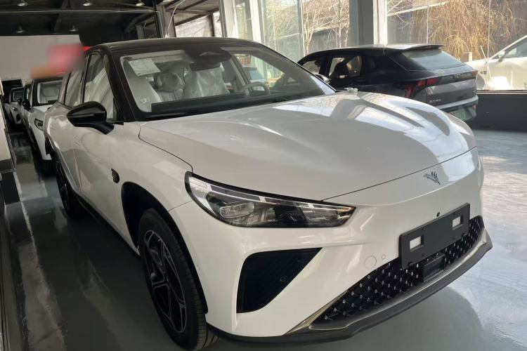 Used NETA L 2024 Extended-Range 310 Flash-Charge Red Edition
