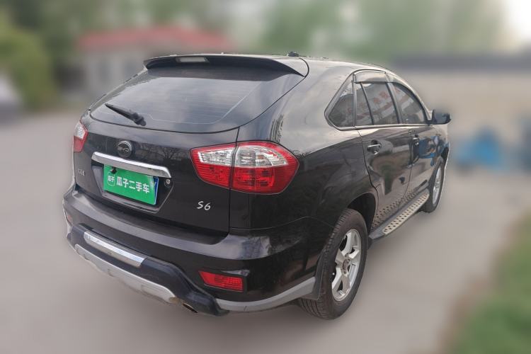 Used BYD S6 2014 2.0L Manual Elite Version 5 Seats