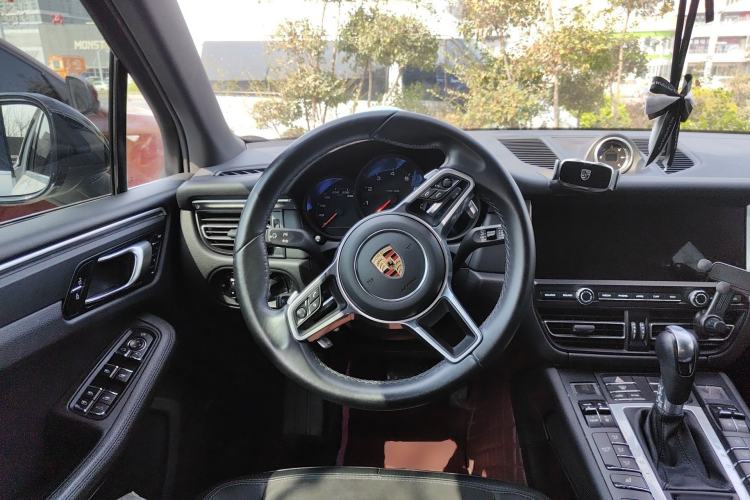Used Porsche Macan 2021 Macan 2.0T