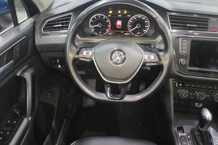 Used Volkswagen Tiguan 2017 330TSI All-Wheel-Drive Innovation Model