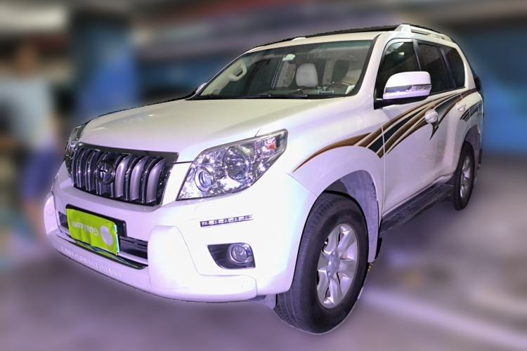 Used Toyota Prado Toyota Prado 2013, 2.7-liter automatic, seven-seater, gasoline (parallel import)